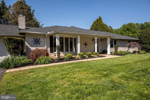 2823 ORCHARD LAKES DR, Baldwin, MD 21013
