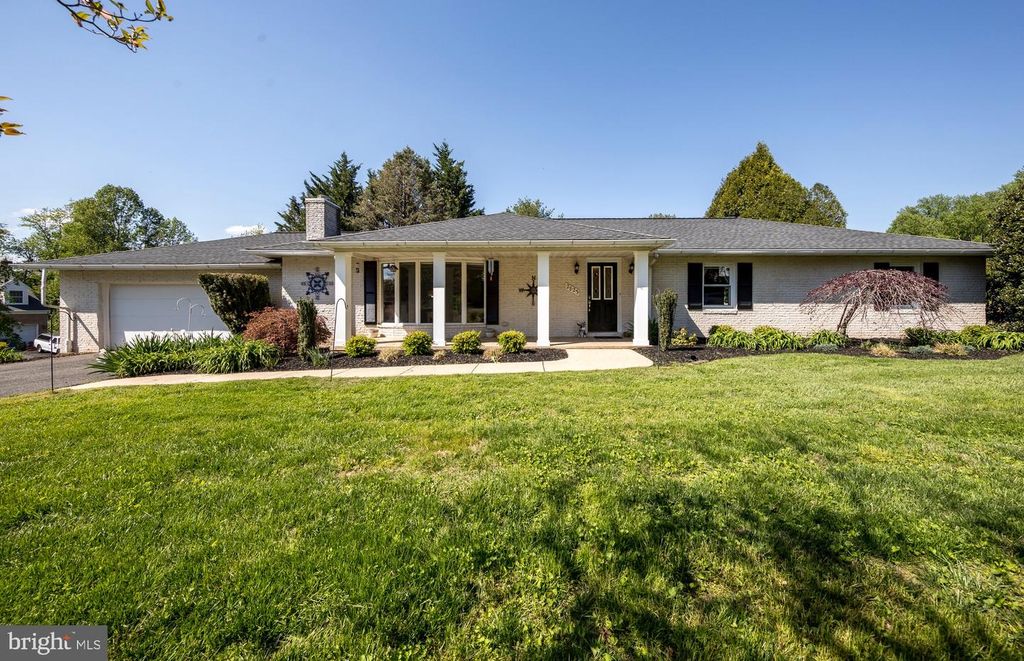 2823 ORCHARD LAKES DR, Baldwin, MD 21013
