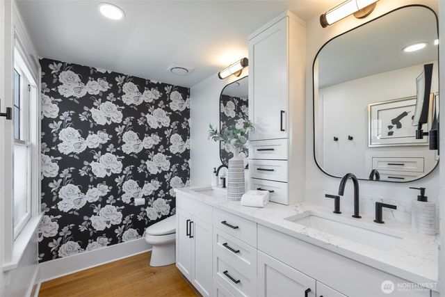 431 Smith Street, Seattle, WA 98109