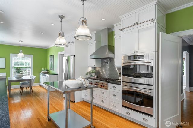 431 Smith Street, Seattle, WA 98109