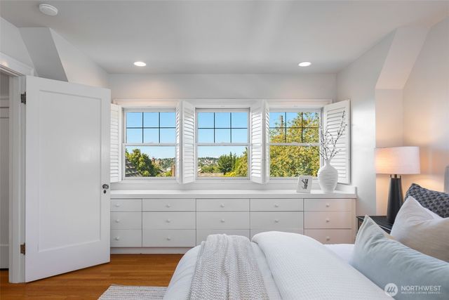 431 Smith Street, Seattle, WA 98109