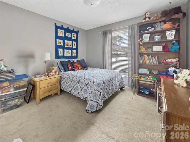 8923 Faires Road, Charlotte, NC 28215