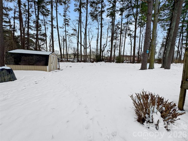 8923 Faires Road, Charlotte, NC 28215