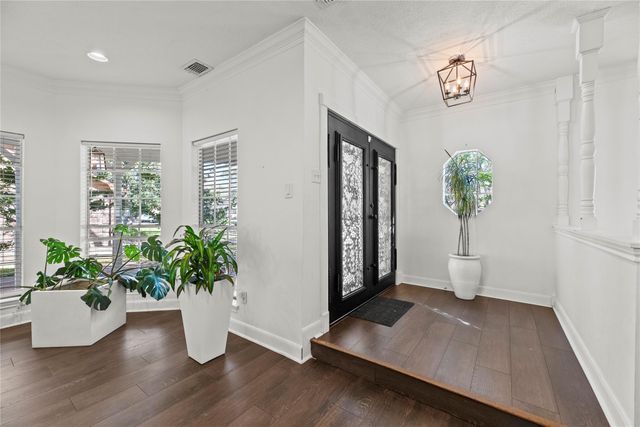 14926 Camino Rancho Drive, Houston, TX 77083
