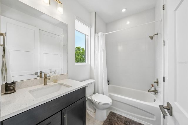 312 15TH STREET N, St Petersburg, FL 33705