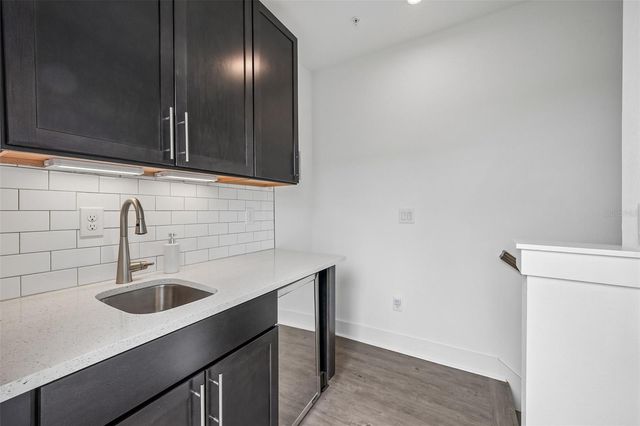 312 15TH STREET N, St Petersburg, FL 33705