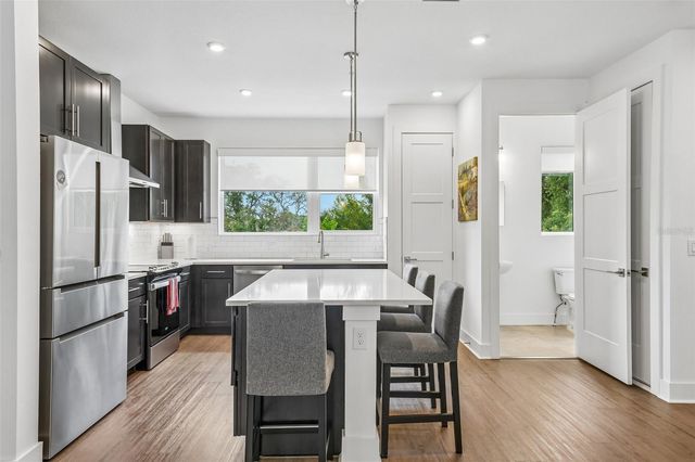 312 15TH STREET N, St Petersburg, FL 33705