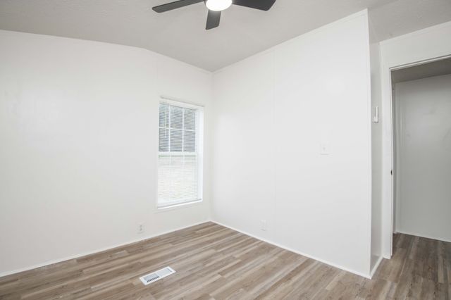 1946 Spoon Hollow Rd, Rutledge, TN 37861