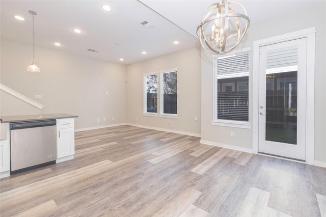 6708 Parker Oaks Lane, Houston, TX 77076