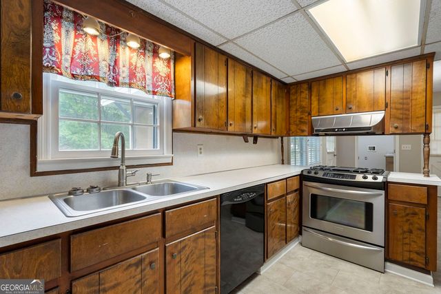 4200 Glenn Street, Powder Springs, GA 30127