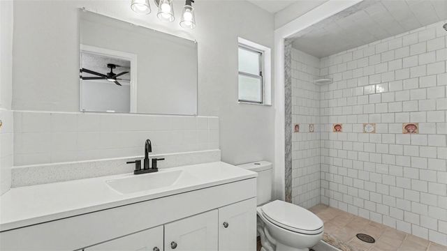9047 DAMASCUS AVENUE, Polk City, FL 33868