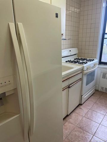 14010 84th Drive 6G, Briarwood, NY 11435