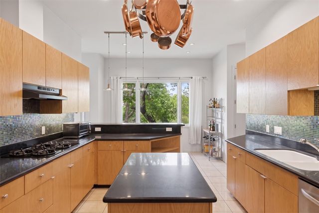 6309 Northgrove RD, Austin, TX 78731