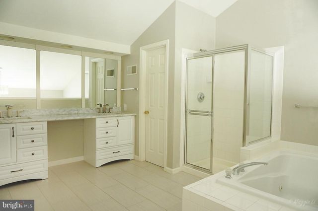6004 LINCOLNIA RD, Alexandria, VA 22312