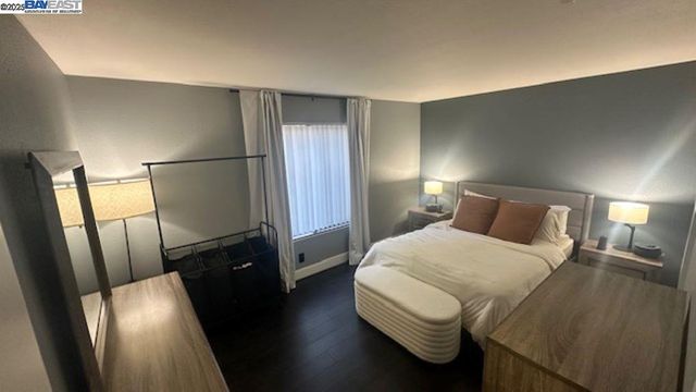 945 Fletcher Ln A312, Hayward, CA 94544