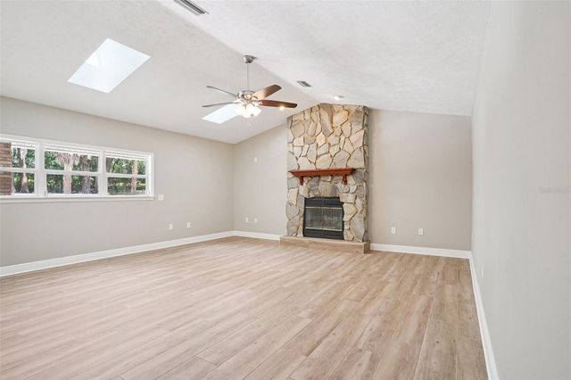 3911 SE 44TH STREET, Ocala, FL 34480