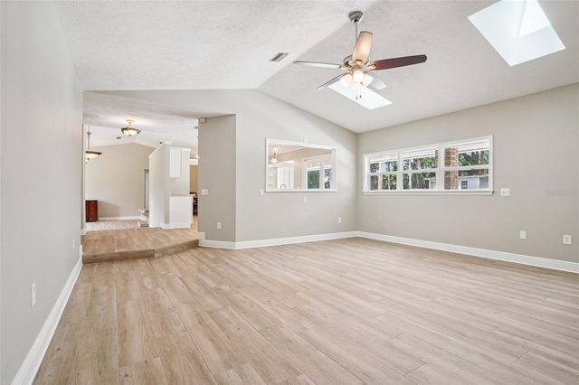 3911 SE 44TH STREET, Ocala, FL 34480