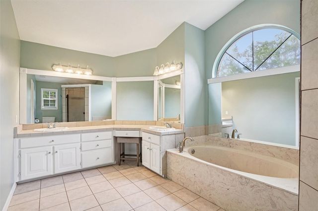 3911 SE 44TH STREET, Ocala, FL 34480