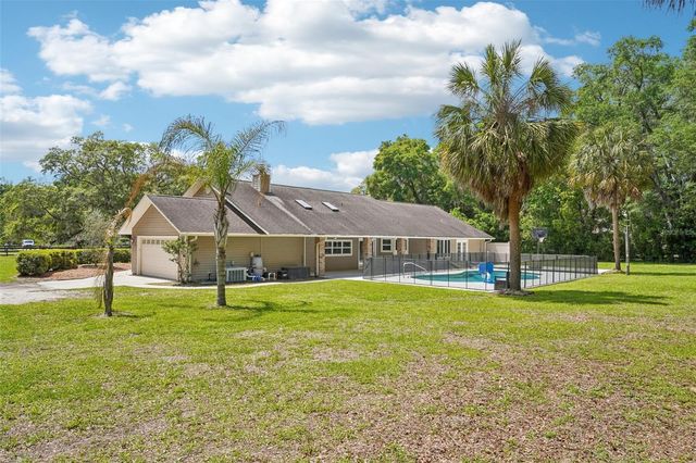 3911 SE 44TH STREET, Ocala, FL 34480