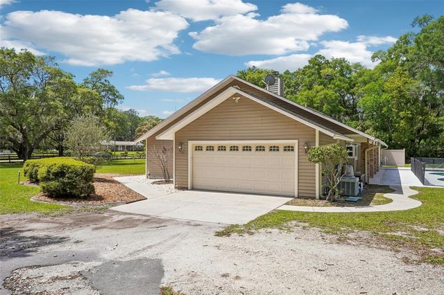 3911 SE 44TH STREET, Ocala, FL 34480