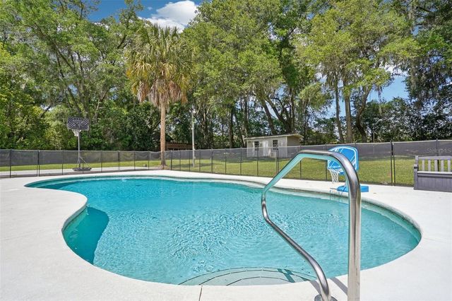 3911 SE 44TH STREET, Ocala, FL 34480