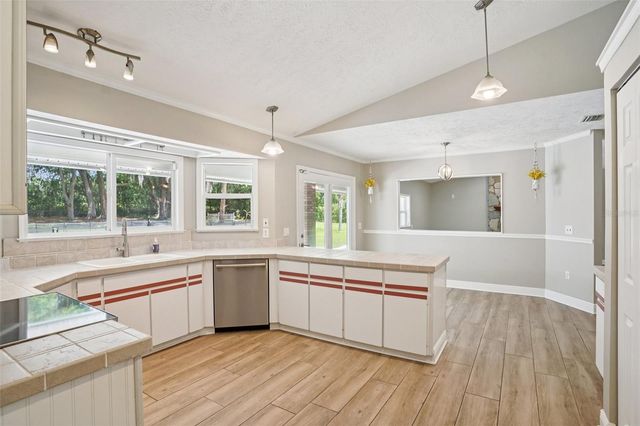 3911 SE 44TH STREET, Ocala, FL 34480