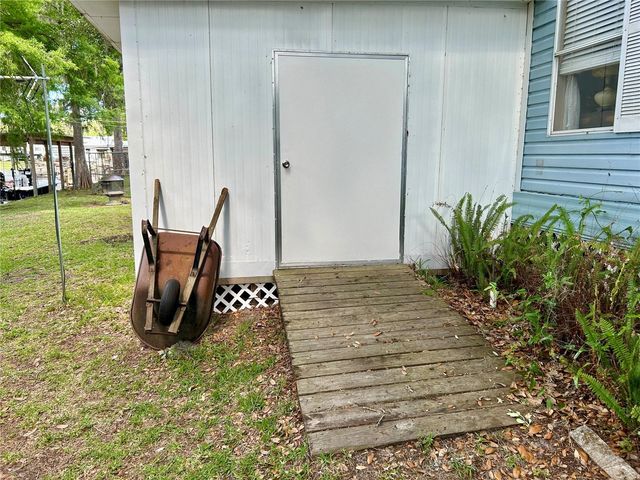 25646 BASS ROAD, Astor, FL 32102