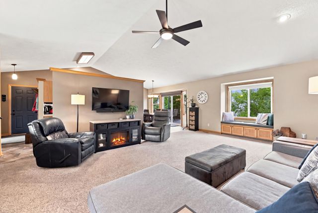 2913 Belle Meadow Drive Sw, Byron Twp, MI 49315
