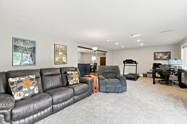 2913 Belle Meadow Drive Sw, Byron Twp, MI 49315