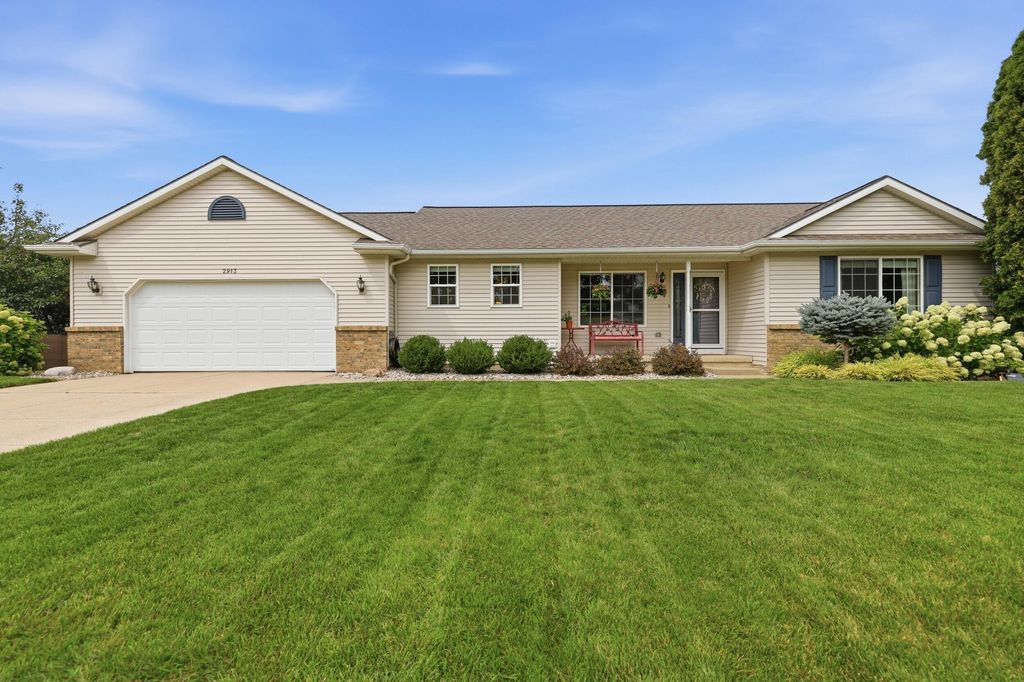2913 Belle Meadow Drive Sw, Byron Twp, MI 49315