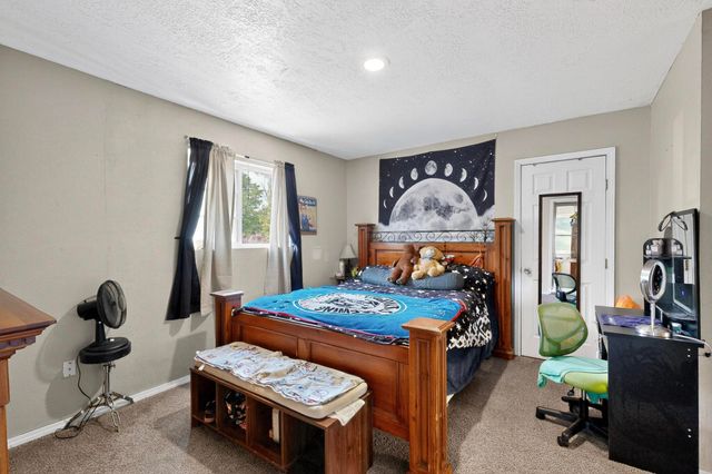 1 Dino Court, Peralta, NM 87042