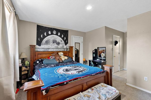 1 Dino Court, Peralta, NM 87042