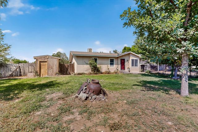 1 Dino Court, Peralta, NM 87042