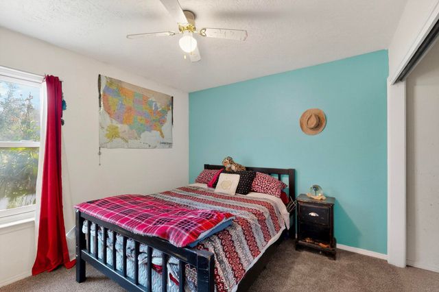 1 Dino Court, Peralta, NM 87042