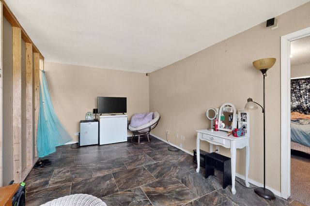 1 Dino Court, Peralta, NM 87042