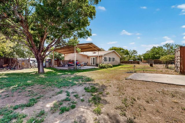 1 Dino Court, Peralta, NM 87042