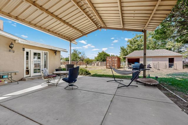 1 Dino Court, Peralta, NM 87042