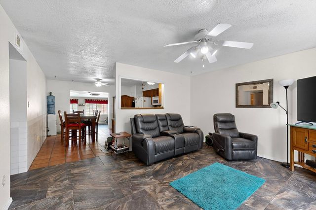 1 Dino Court, Peralta, NM 87042