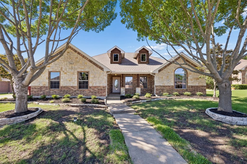 201 Midnight Drive, Royse City, TX 75189