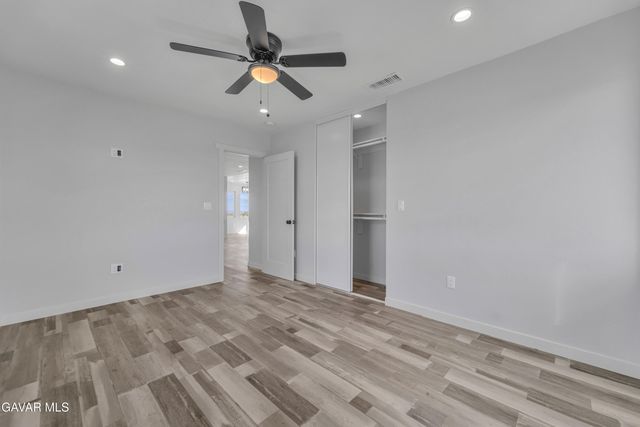 49040 W 70th Street, Lancaster, CA 93536