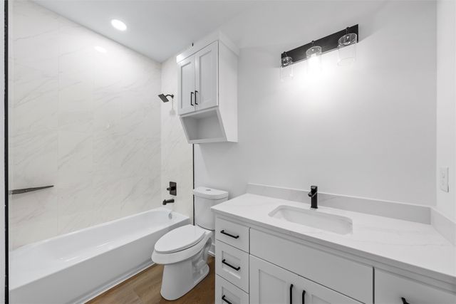 721 Taylor Street, Waco, TX 76704