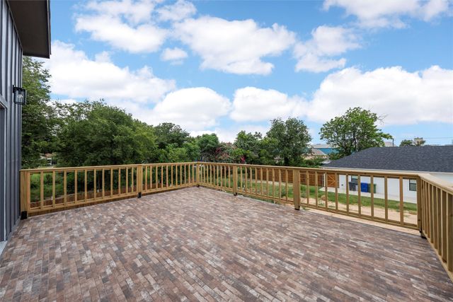 721 Taylor Street, Waco, TX 76704