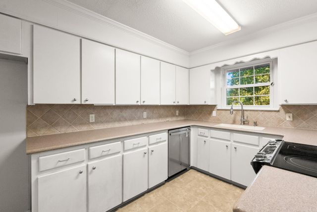 12821 Morrison Road, Little Rock, AR 72212