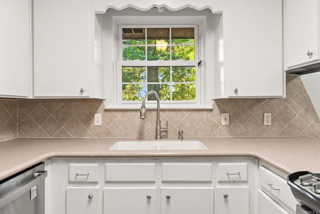 12821 Morrison Road, Little Rock, AR 72212