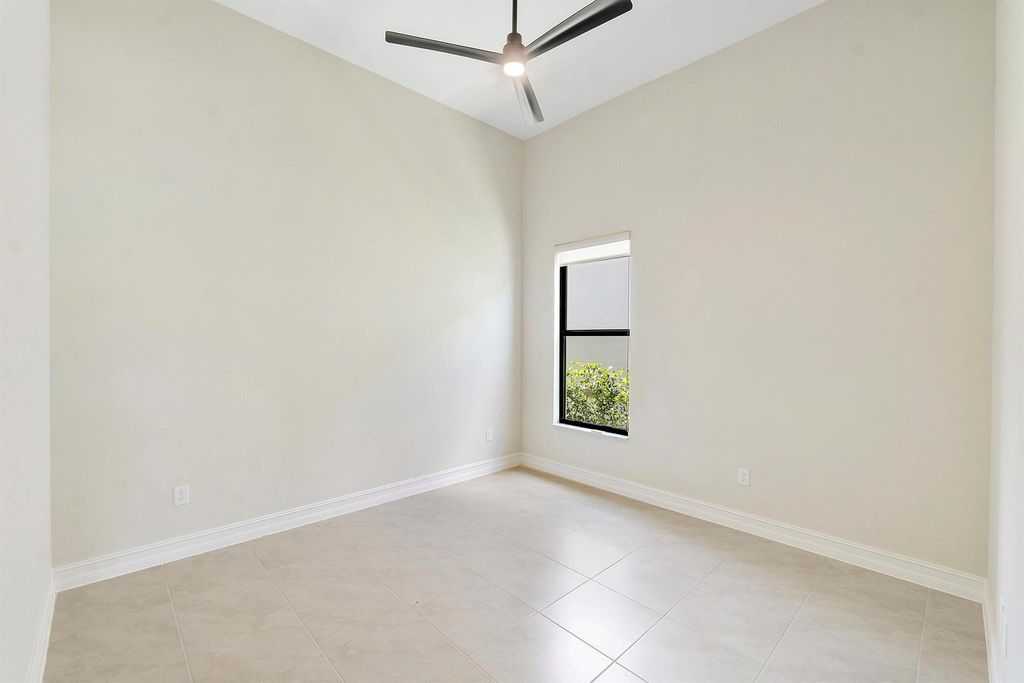 Image 21 of property listing at 11970 Leon Circle S, Parkland, FL 33076