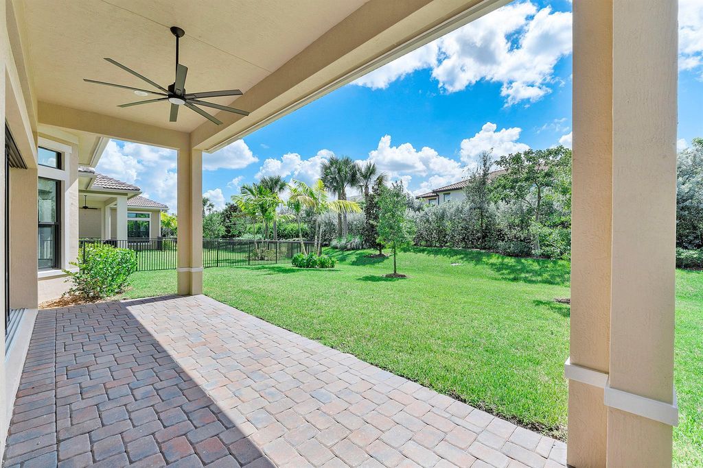 Image 26 of property listing at 11970 Leon Circle S, Parkland, FL 33076