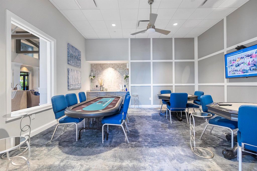 Image 40 of property listing at 11970 Leon Circle S, Parkland, FL 33076