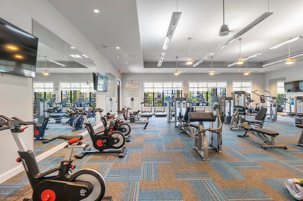 Image 41 of property listing at 11970 Leon Circle S, Parkland, FL 33076