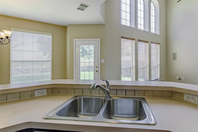 1211 Limestone Creek Drive, Keller, TX 76248