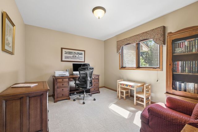 8130 Edgebrook Lane, Tinley Park, IL 60487